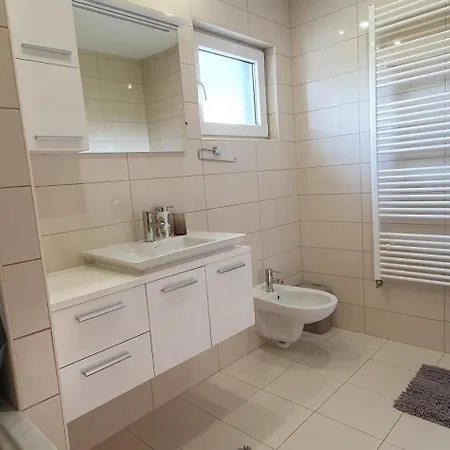 Rawda Halal Pool Villa Bihac