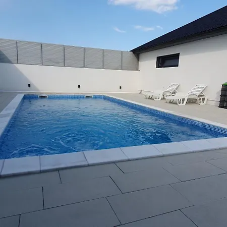 Rawda Halal Pool וילה