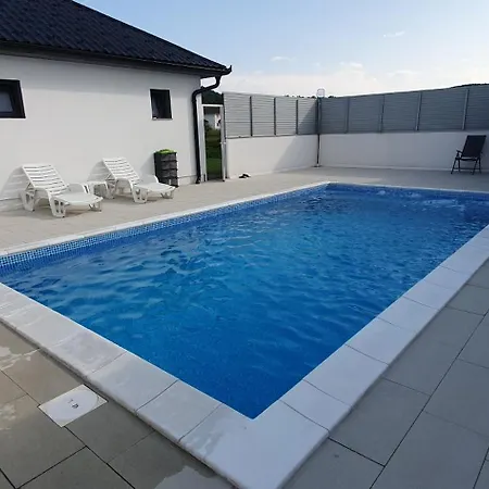 וילה Rawda Halal Pool *