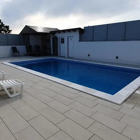 Βίλα Rawda Halal Pool *